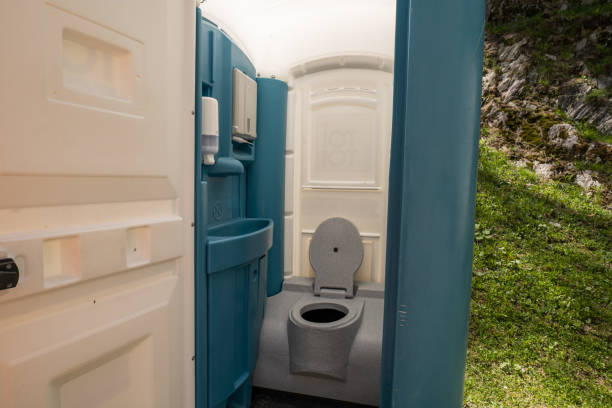 Best Porta potty rental near me  in Mount Holly, NC